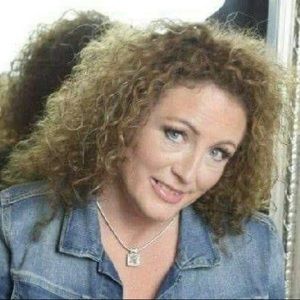 Meet your Posher, Janet